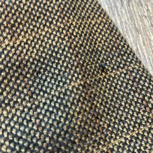 Joseph Abboud Sport Coat (41L) - Picture 9 of 9